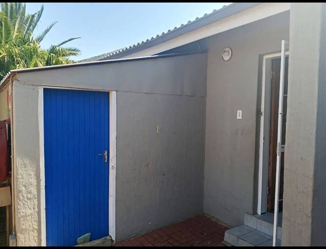 3 BEDROOM TOWNHOUSE FOR SALE IN BIRCH ACRES